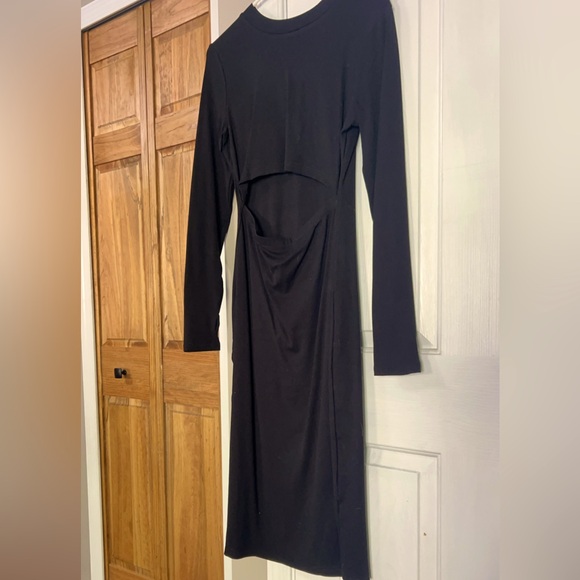 Dresses & Skirts - Black cut out dress long sleeve